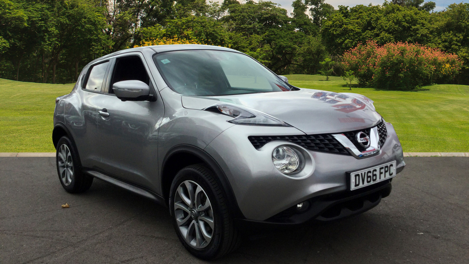 Buy Online Nissan Juke 1.5 dCi Tekna 5dr Diesel Hatchback for Sale